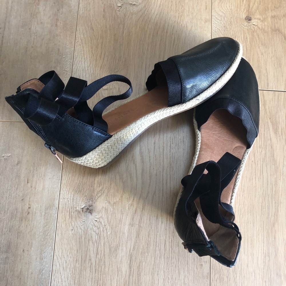 🖤 NBW Gentle Souls by Kenneth Cole